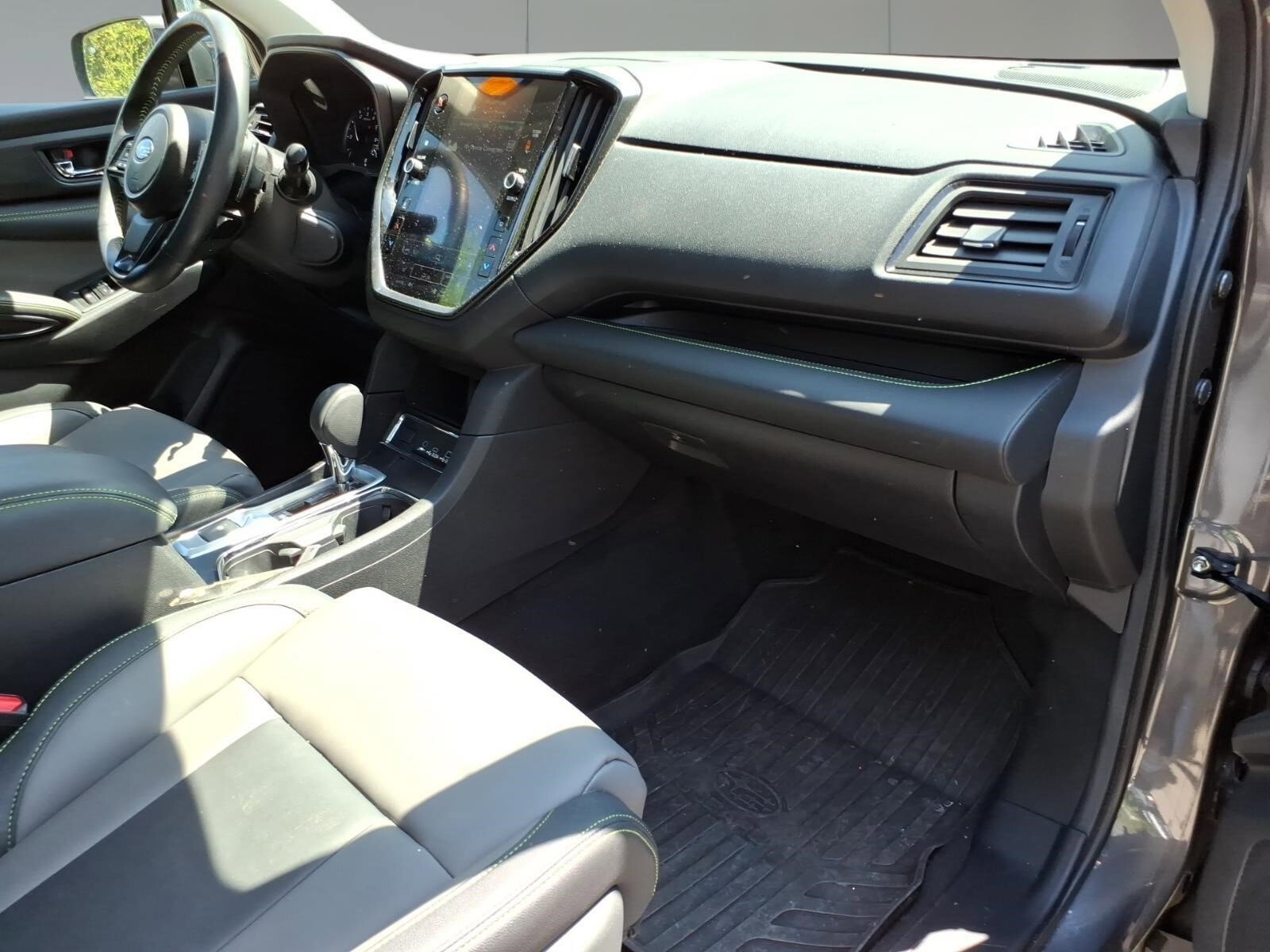 Used 2023 Subaru Ascent Onyx Edition AWD/4WD image 8