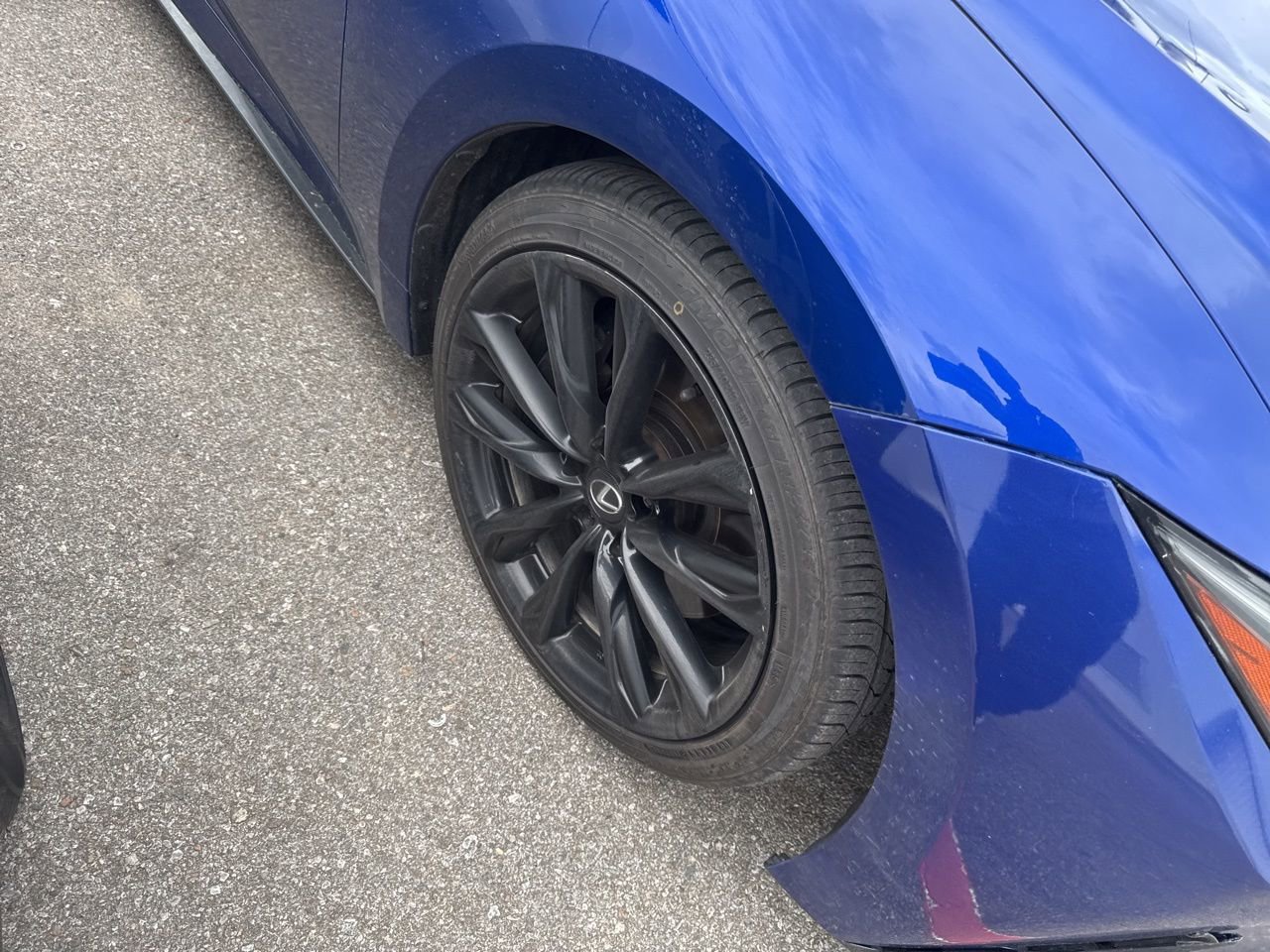 Used 2023 Lexus IS 350 F Sport w/ Memory Package RWD image 4
