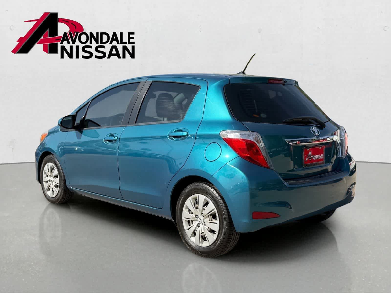 Used 2012 Toyota Yaris LE FWD image 4
