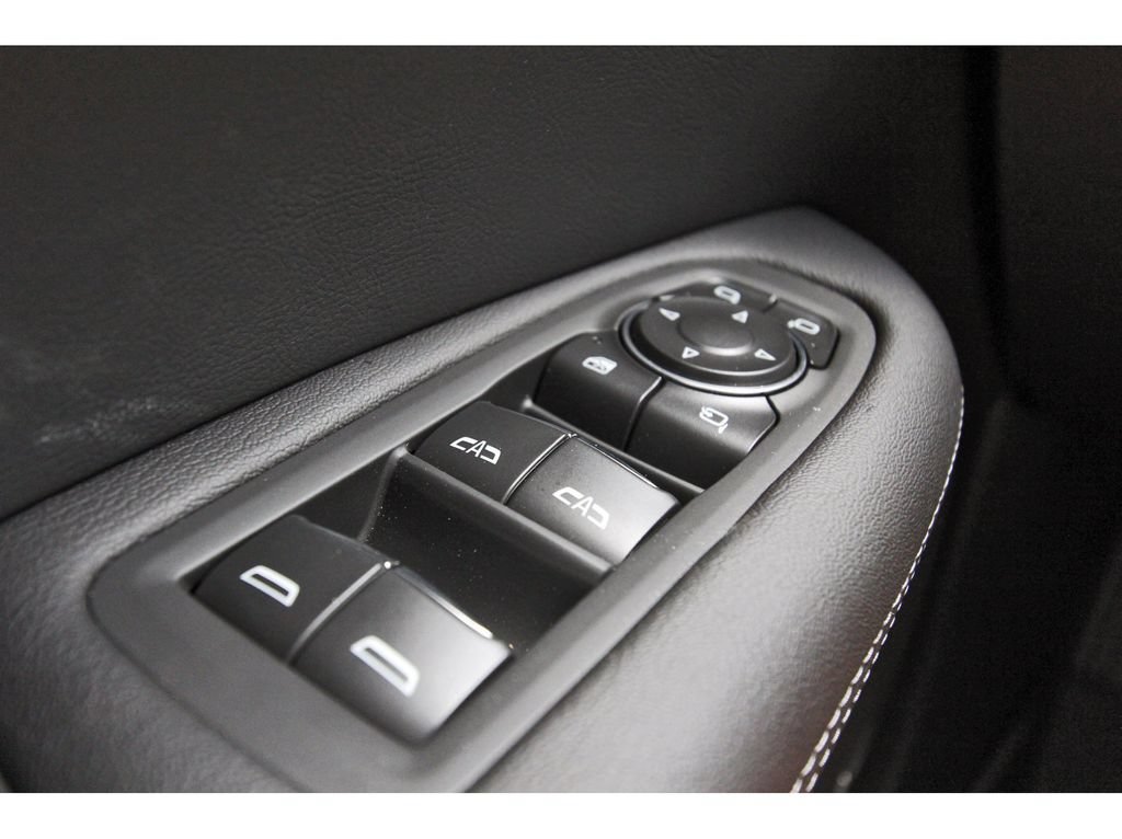 New 2026 Cadillac XT5 Sportv w/ LPO, Onyx Lite Package AWD/4WD image 15