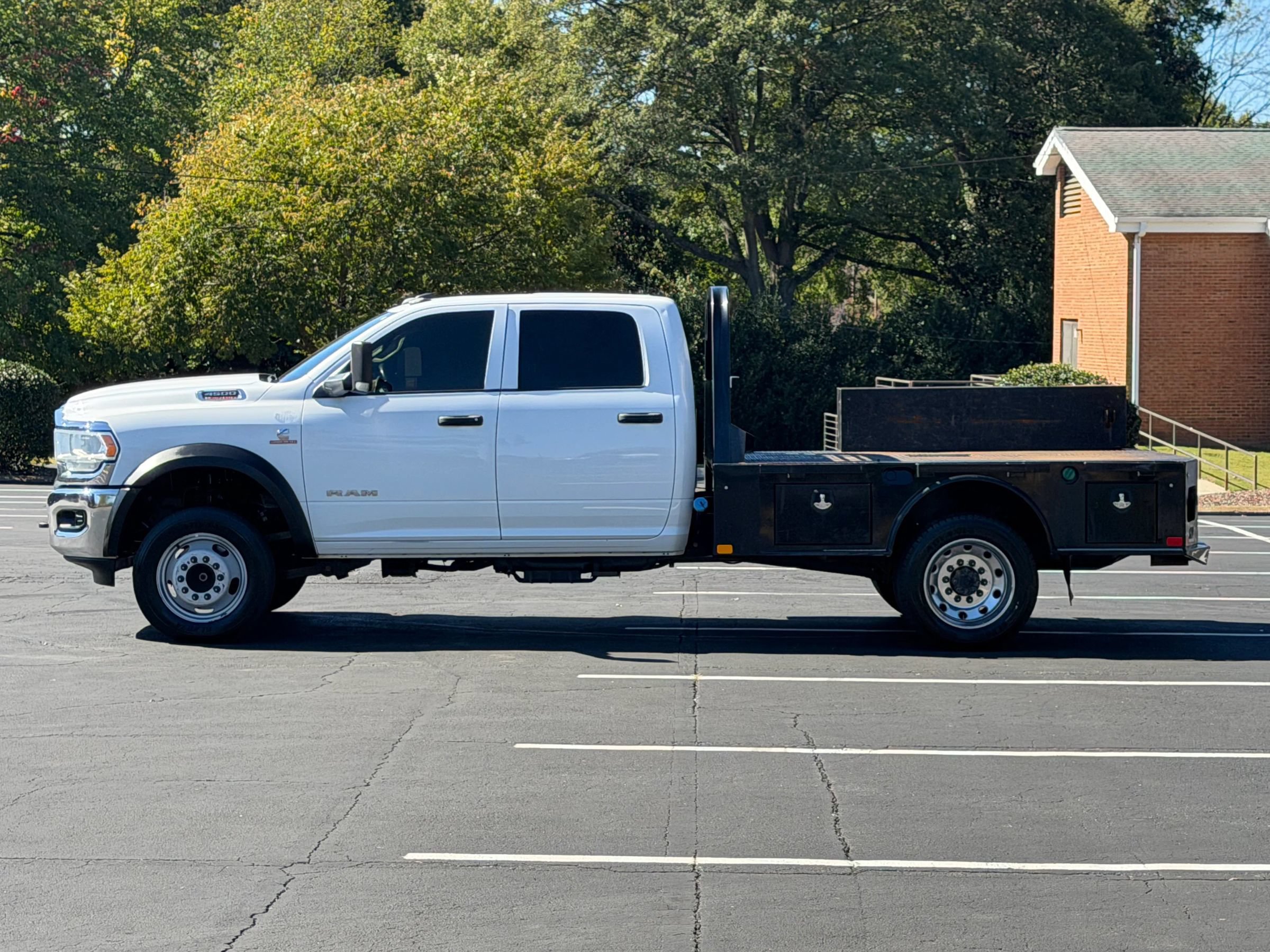 Used 2020 RAM 4500 Tradesman w/ Chrome Appearance Group AWD/4WD image 2