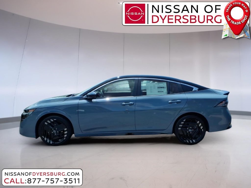 New 2026 Nissan Sentra SR w/ SR Premium Package FWD image 6