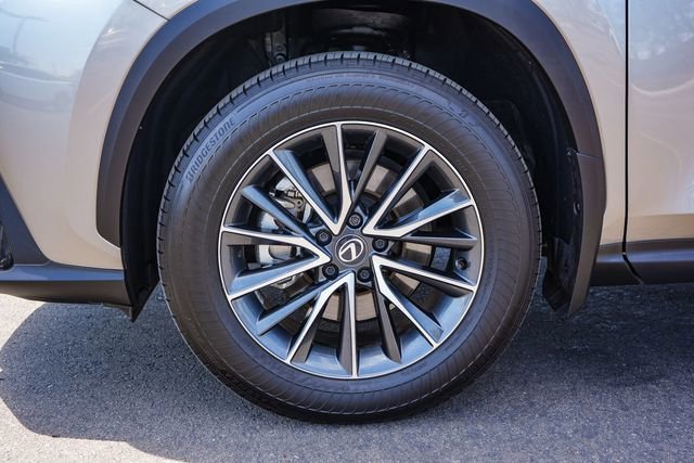 Used 2025 Lexus NX 250 FWD w/ Premium Package image 13