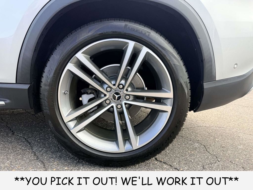 Used 2020 Mercedes-Benz GLE 350 w/ Premium Package image 9