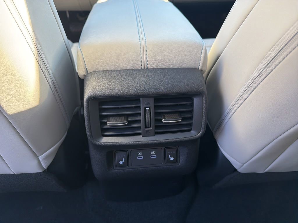 New 2026 Nissan Murano Platinum image 17