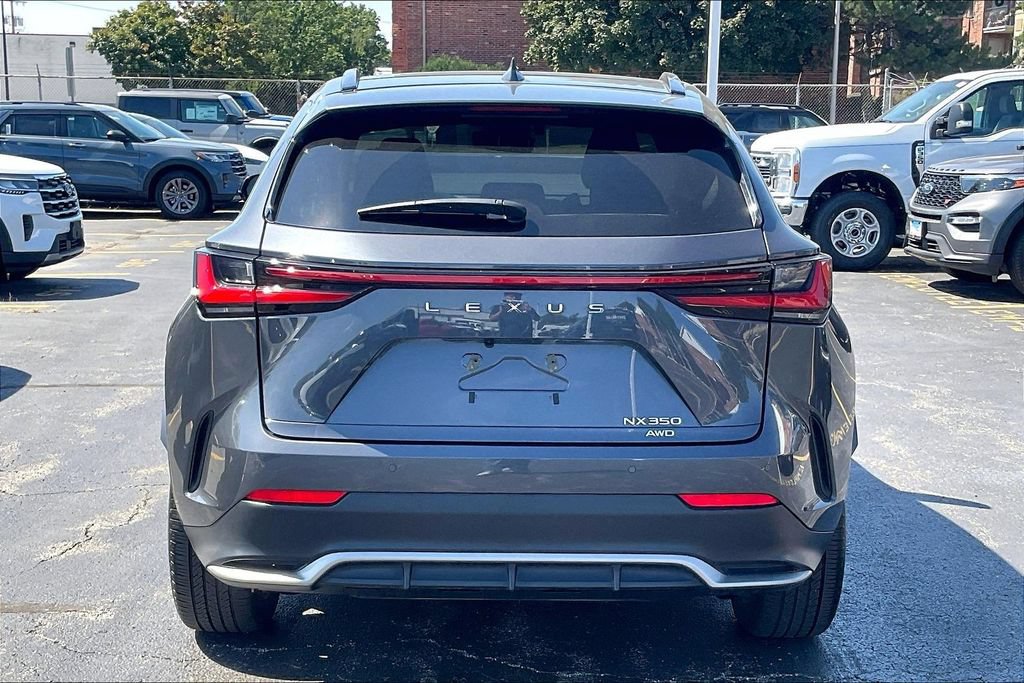 Used 2025 Lexus NX 350 F Sport AWD/4WD image 3