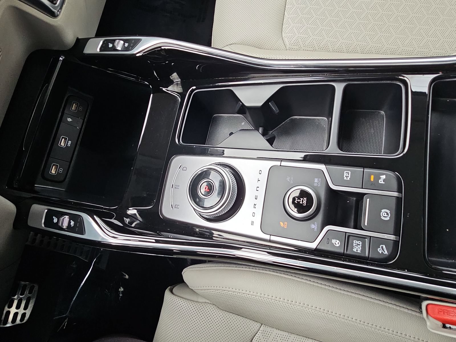 Used 2023 Kia Sorento SX Prestige w/ Panoramic Sunroof Package AWD/4WD image 26