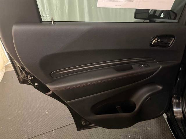 Certified 2022 Dodge Durango R/T w/ Blacktop Package image 24