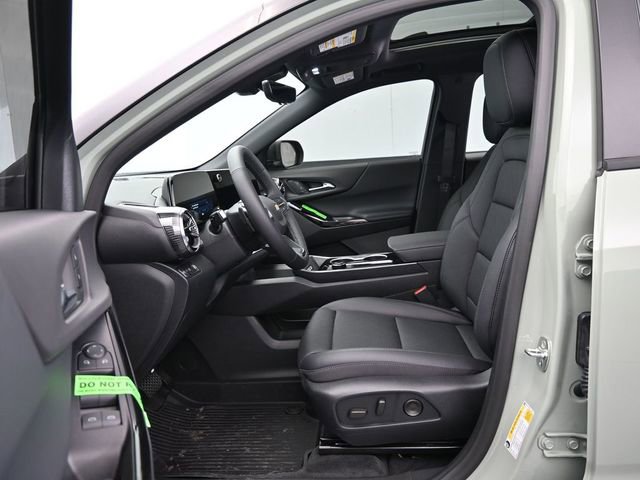 New 2026 Chevrolet Equinox LT w/ Convenience Package II image 39