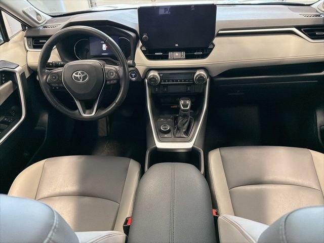Used 2024 Toyota RAV4 XLE Premium w/ Weather Package AWD/4WD image 17