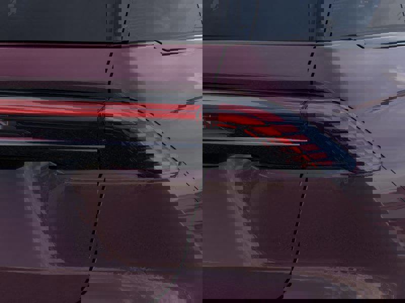 New 2025 Lincoln Nautilus Premier image 21