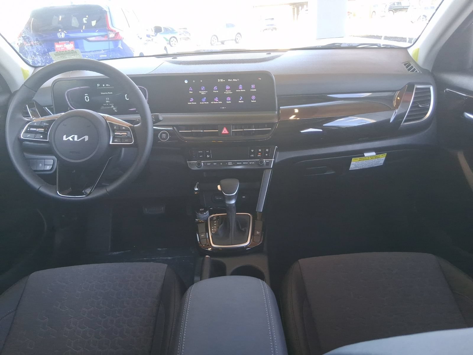New 2026 Kia Seltos S FWD image 10