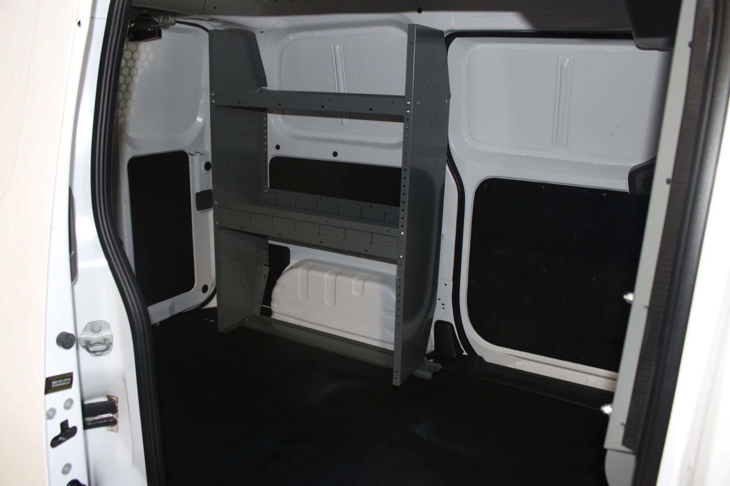 Used 2019 Nissan NV200 S image 24