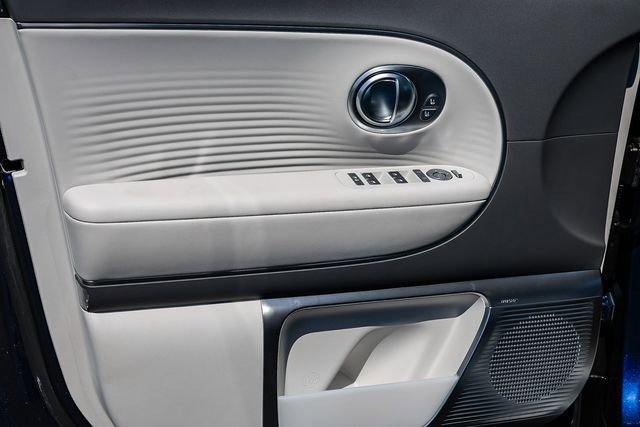 New 2026 Hyundai Ioniq 9 Limited image 25