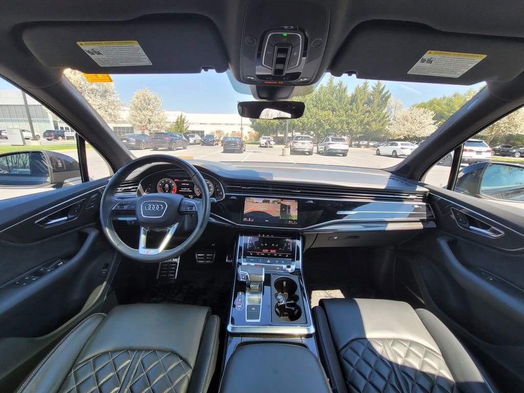 Used 2021 Audi SQ7 Premium Plus w/ Driver Assistance Package image 17