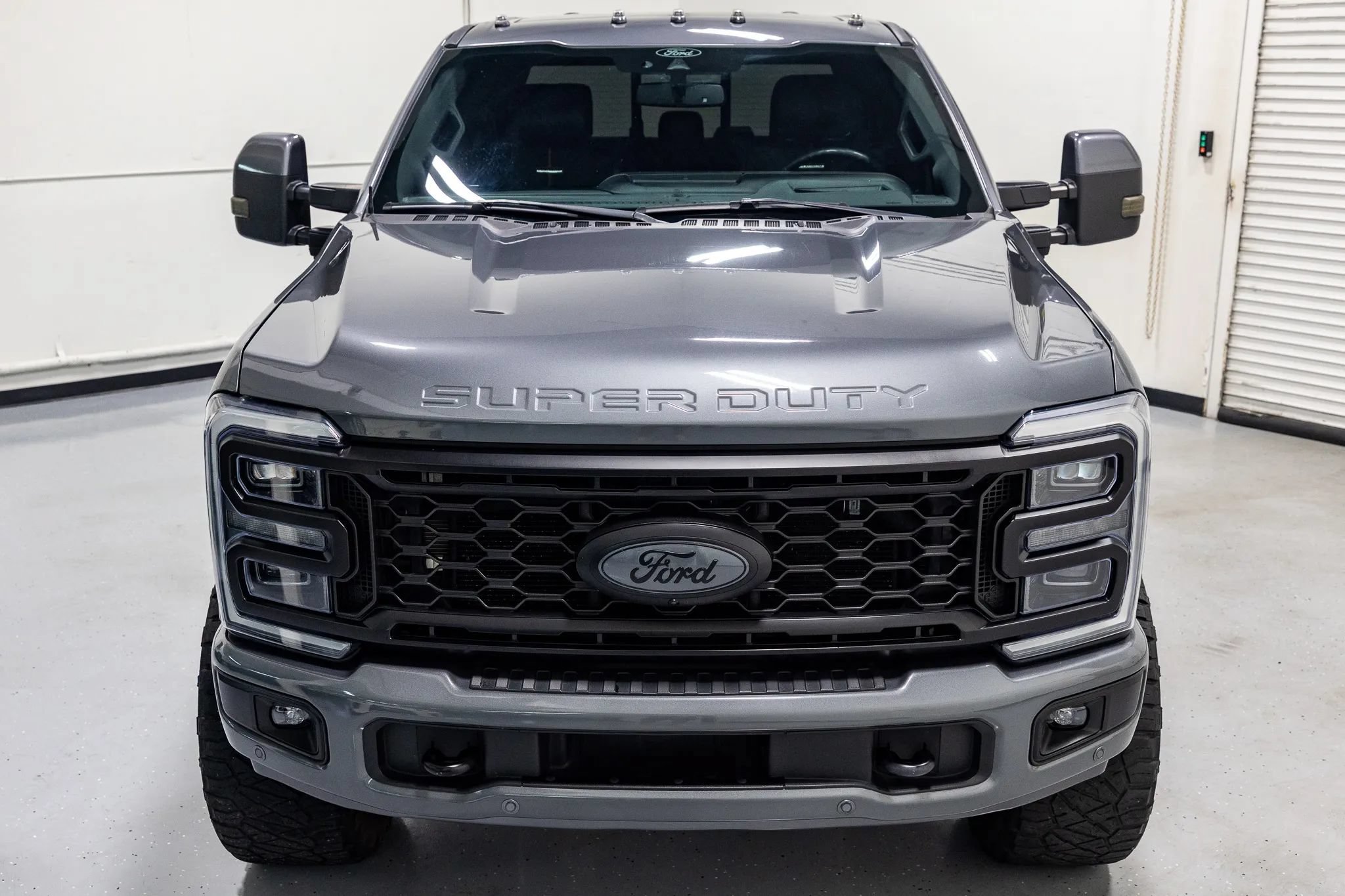 Used 2024 Ford F250 Platinum AWD/4WD image 5