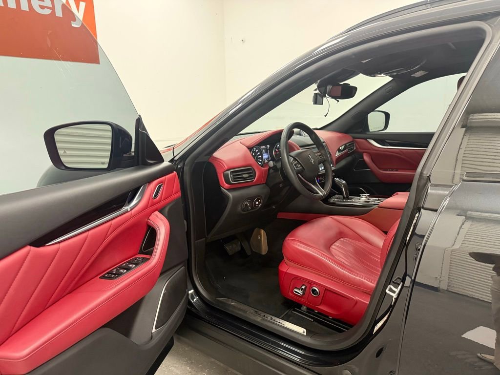 Used 2022 Maserati Levante GT image 8