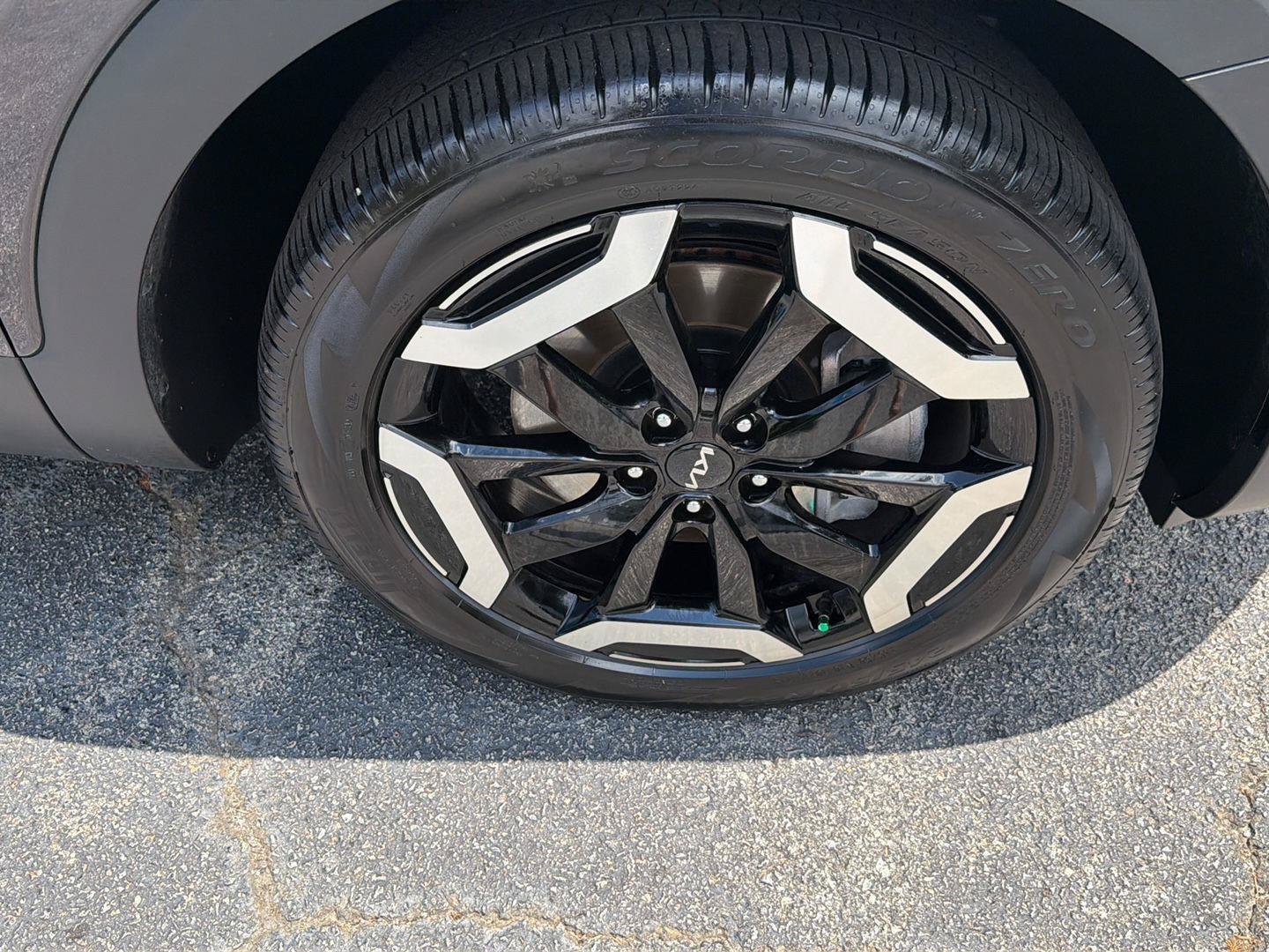 Used 2025 Kia Telluride EX FWD image 43