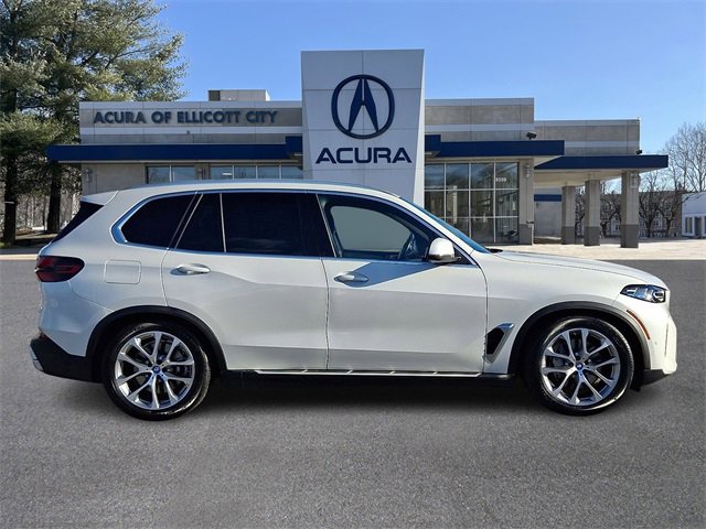 Used 2025 BMW X5 xDrive50e image 7