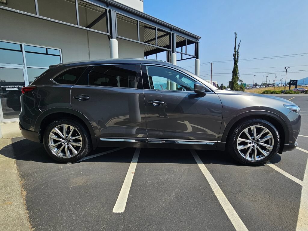 Used 2017 MAZDA CX-9 Signature AWD/4WD image 6
