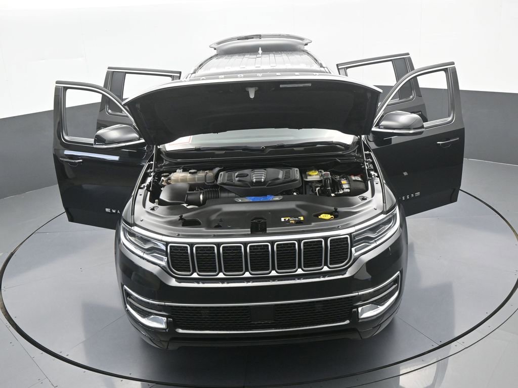 Used 2024 Jeep Wagoneer 2WD image 66