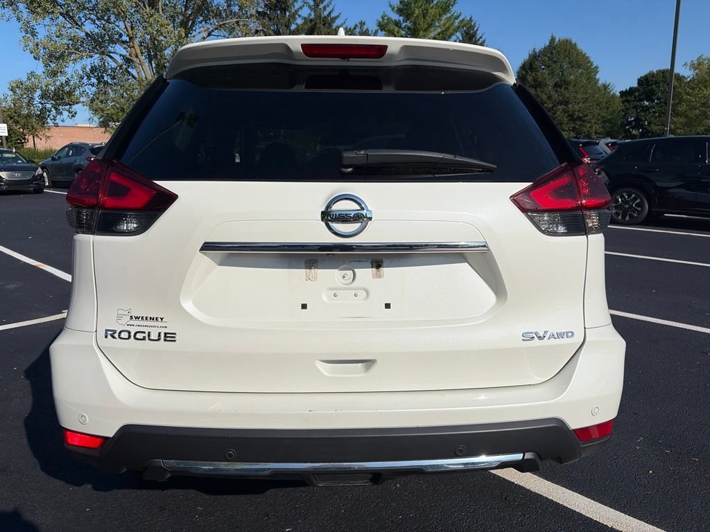 Used 2019 Nissan Rogue SV AWD/4WD image 9