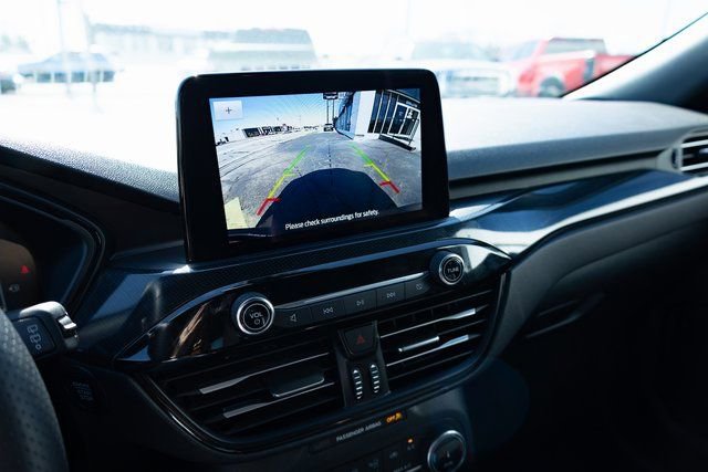 Used 2025 Ford Escape ST-Line image 14