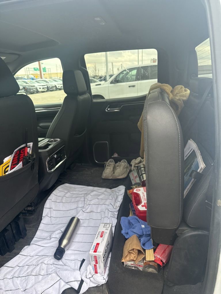 Used 2023 Chevrolet Silverado 1500 LTZ image 14