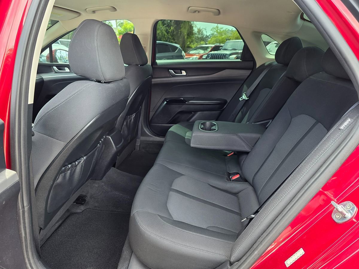 Used 2021 Kia K5 LXS FWD image 16