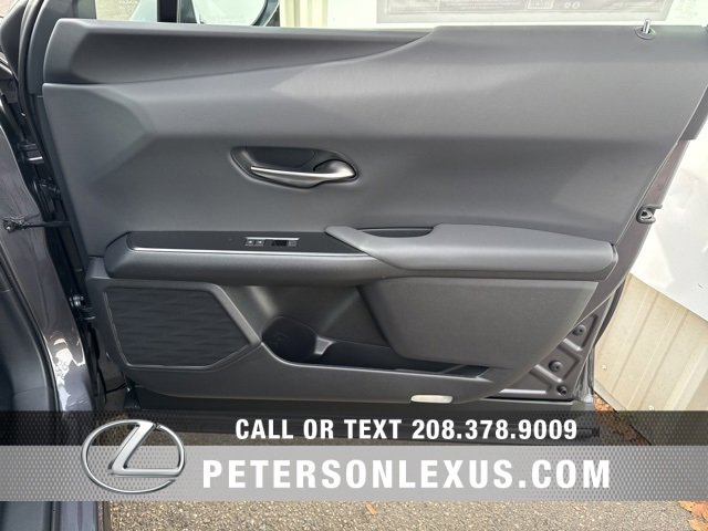 New 2025 Lexus UX 300h AWD image 10