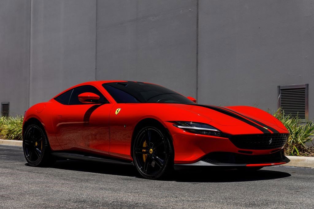Used 2022 Ferrari Roma RWD image 41