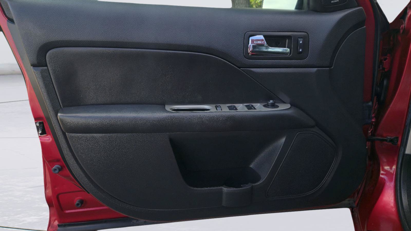 Used 2012 Ford Fusion SEL FWD image 12