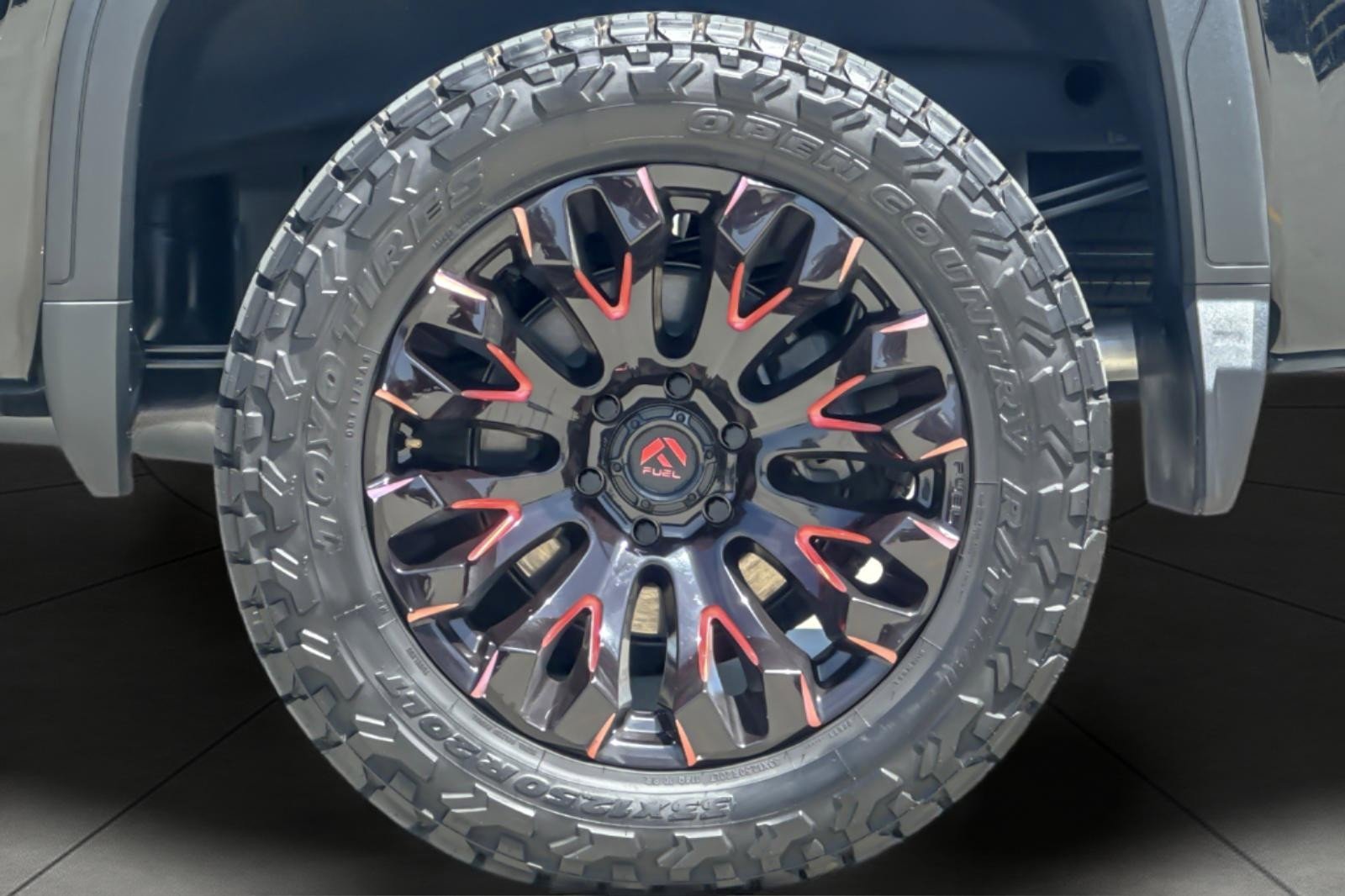 Used 2024 GMC Sierra 1500 Denali w/ Technology Package RWD image 25