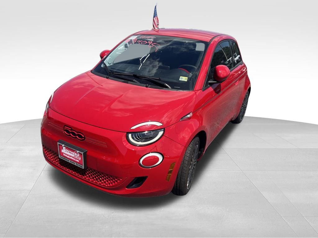 New 2024 FIAT 500 e (RED) image 13