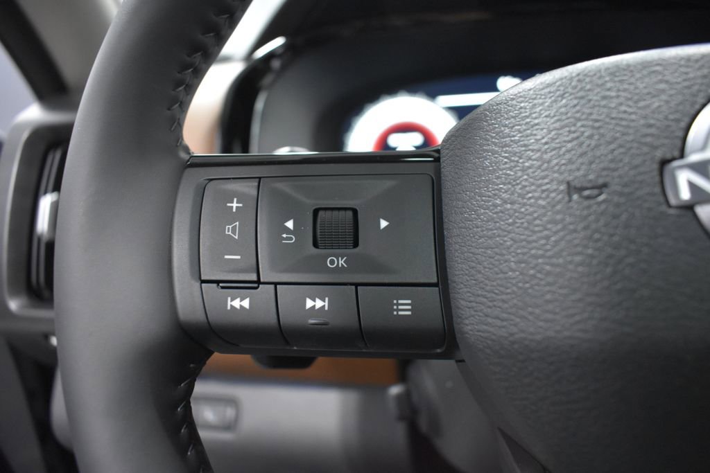 New 2026 Nissan Pathfinder Platinum image 29