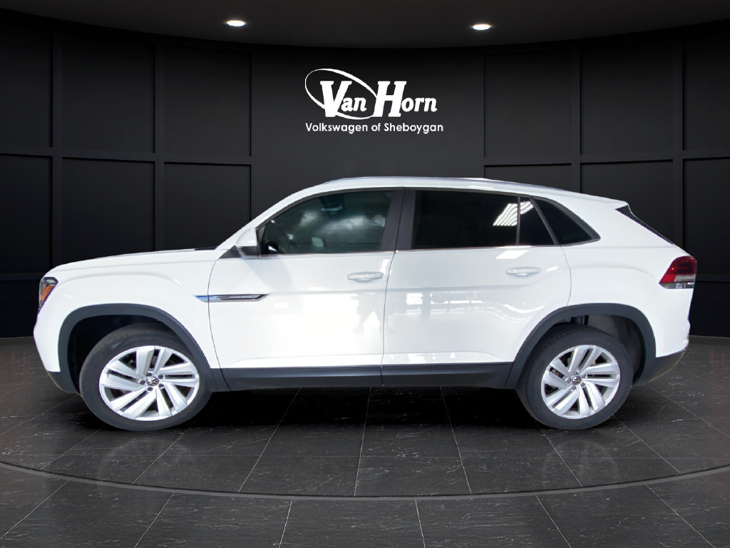 Used 2020 Volkswagen Atlas Cross Sport SE w/ Towing Package AWD/4WD image 4