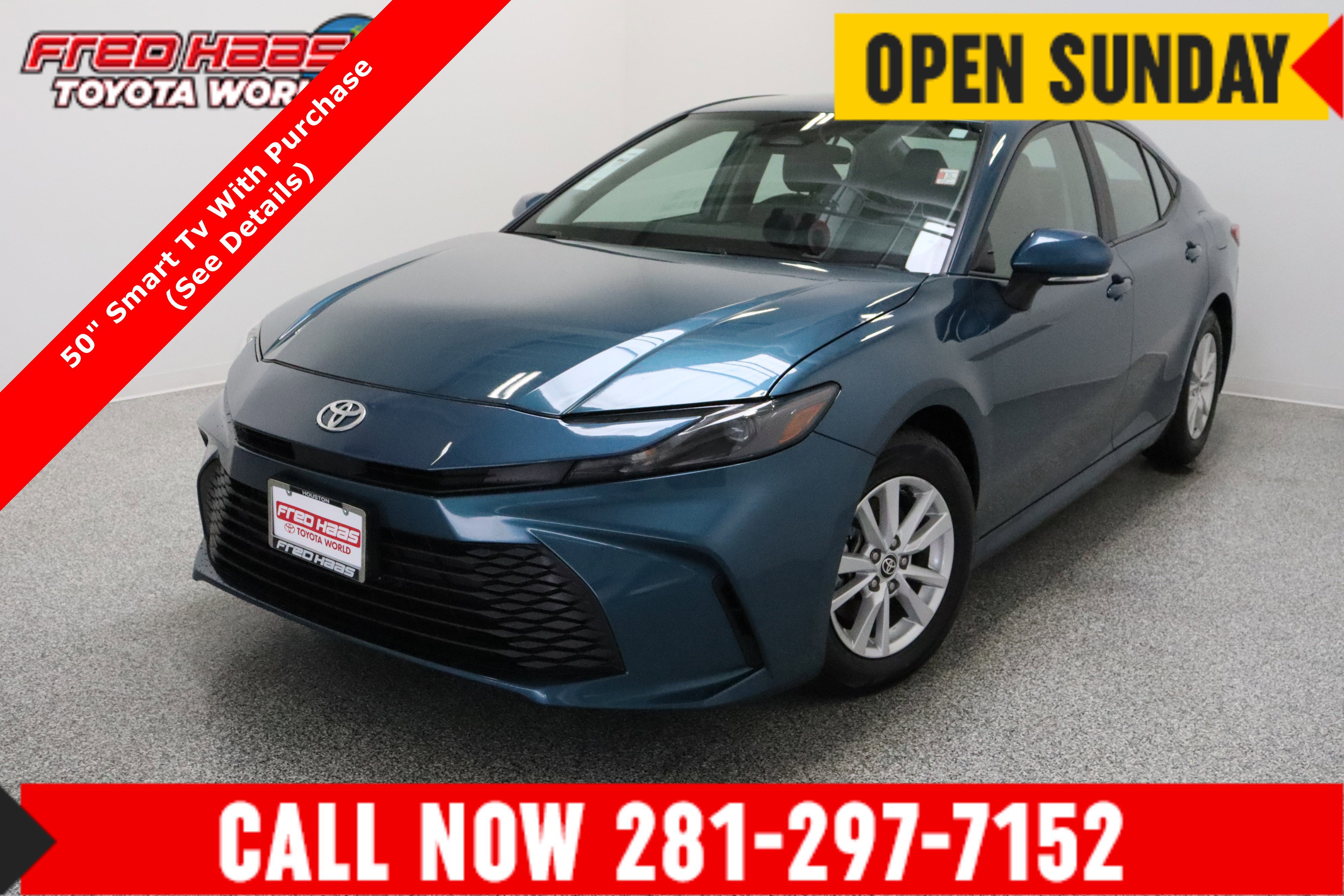 Used 2025 Toyota Camry LE FWD video 1