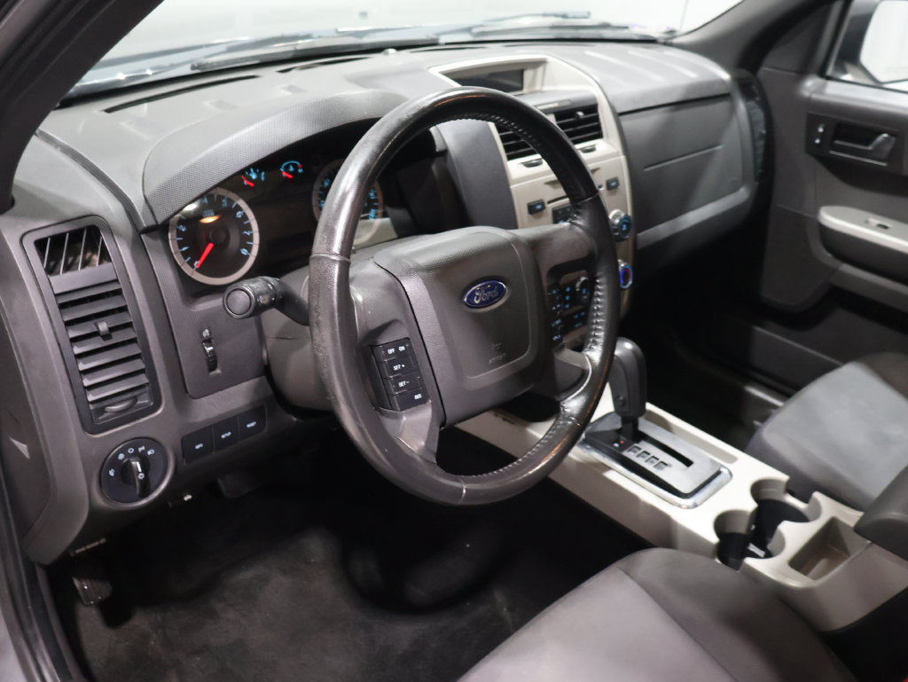 Used 2011 Ford Escape XLT w/ 202A Rapid Spec Order Code AWD/4WD image 15