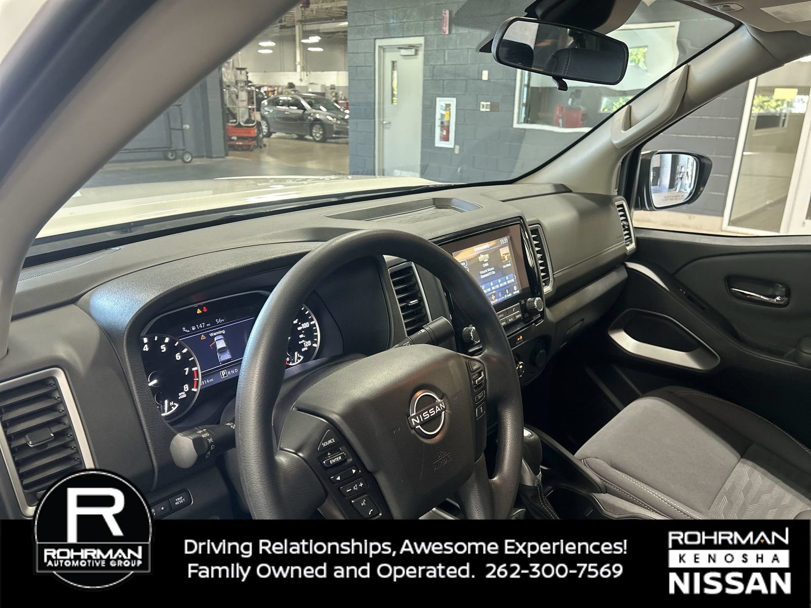 Certified 2024 Nissan Frontier SV w/ Technology Package AWD/4WD image 2