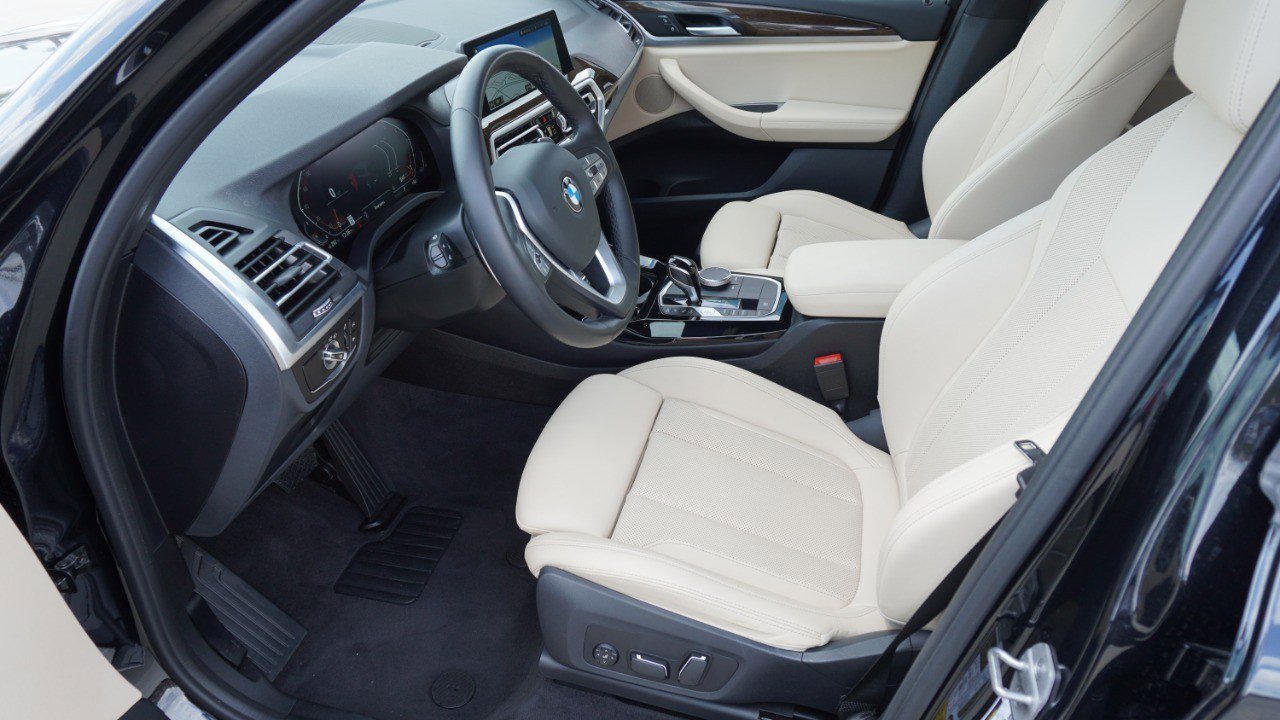 Used 2024 BMW X3 sDrive30i w/ Convenience Package w/ZPA RWD image 13