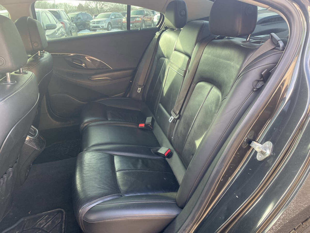 Used 2014 Buick LaCrosse Leather w/ Driver Confidence Package image 17