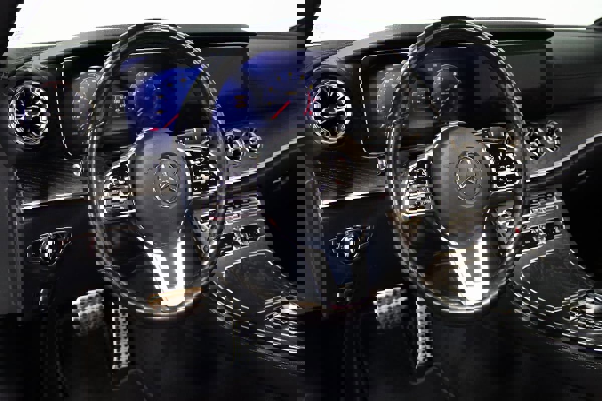 Used 2020 Mercedes-Benz E 450 Cabriolet image 46