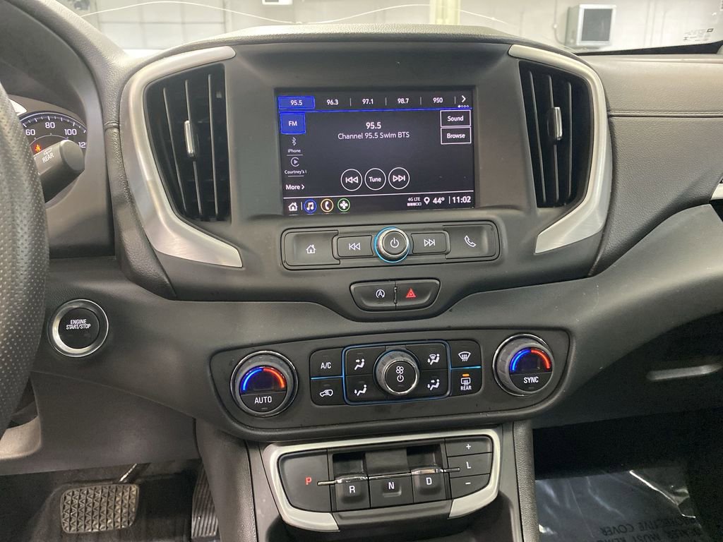 Certified 2023 GMC Terrain SLE w/ Driver Convenience Package FWD image 18