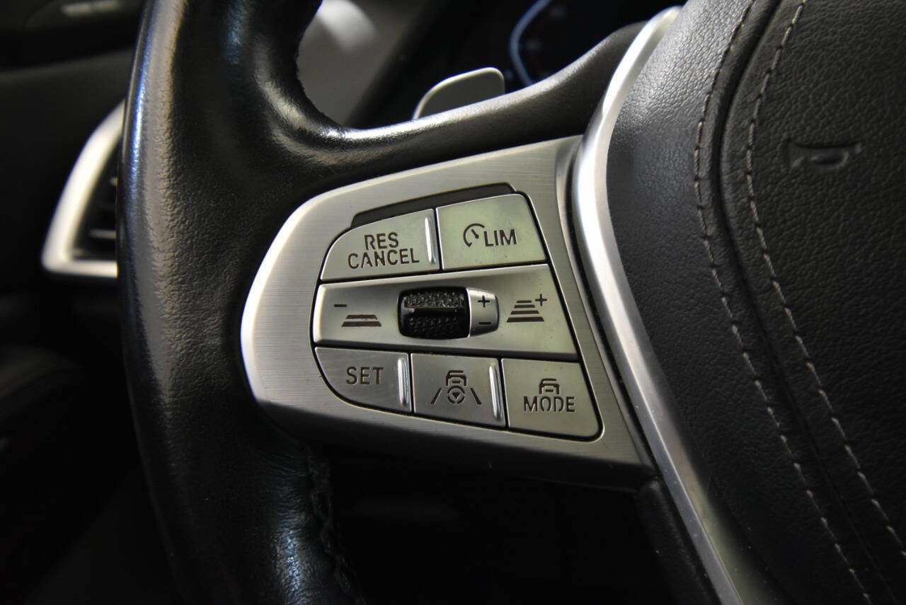 Used 2020 BMW X7 xDrive40i w/ Premium Package image 27