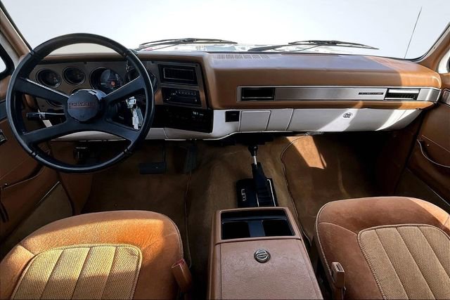 Used 1990 Chevrolet Blazer Base image 8