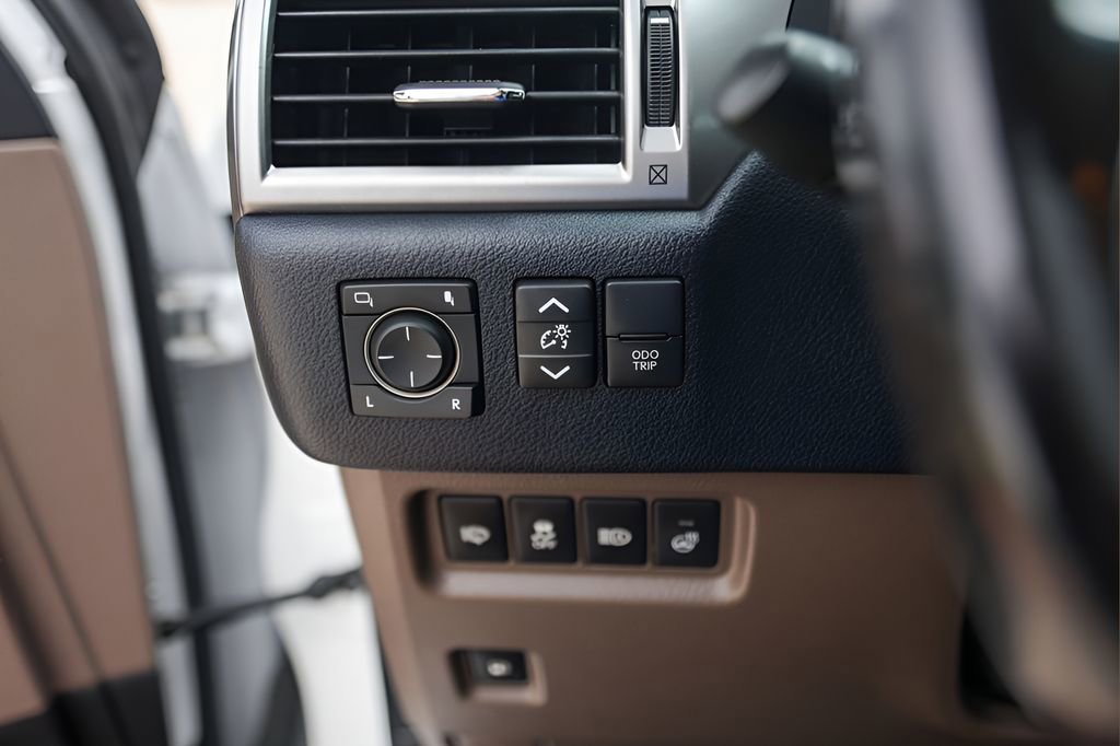 Used 2023 Lexus GX 460 Premium AWD/4WD image 15