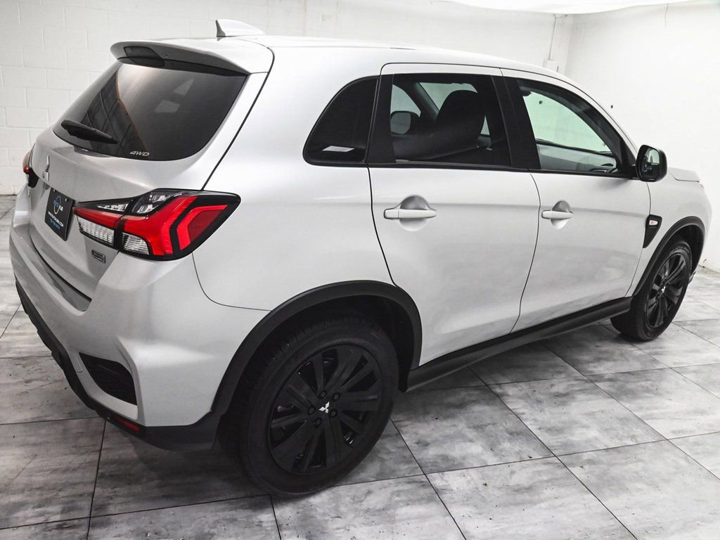 Used 2025 Mitsubishi Outlander Sport LE image 6