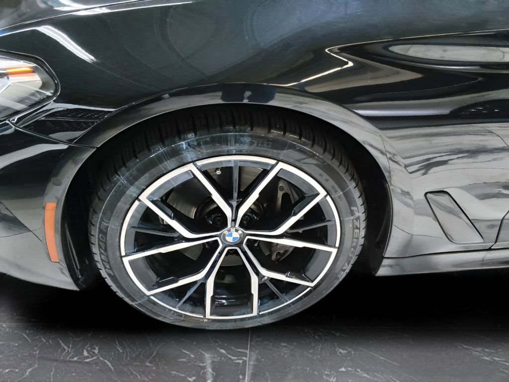 Used 2021 BMW 540i xDrive w/ Convenience Package AWD/4WD image 7
