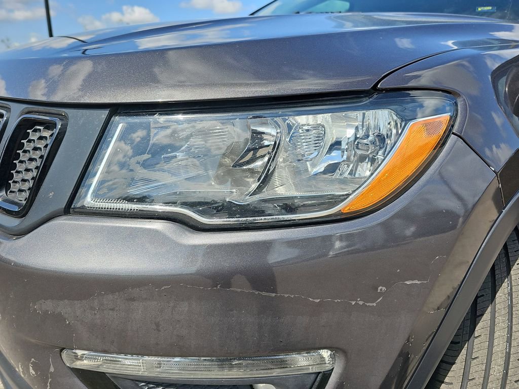 Used 2021 Jeep Compass Latitude image 32