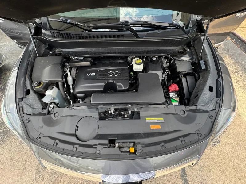 Used 2017 INFINITI QX60 FWD w/ Deluxe Technology Package image 13